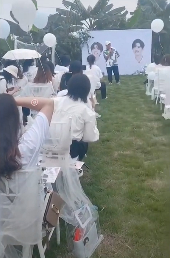 戴肖战|博君一肖CP粉迷惑行为大赏，给爱豆办婚礼，戴肖战王一博面具亲吻