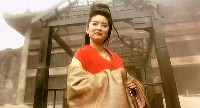 葵花宝典|《葵花宝典》真要自宫？其实“挥刀自宫”后，还有8个字