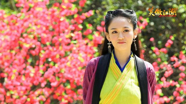 葵花宝典|《葵花宝典》真要自宫？其实“挥刀自宫”后，还有8个字