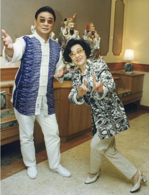 谭炳文|TVB“老戏骨”谭炳文最后照片曝光！微笑面对癌魔，一脸的慈祥