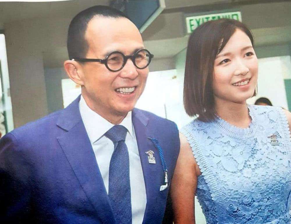 梁洛施|郭嘉文被骂丫环，舆论倒向梁洛施，男友李泽楷能否力挺小女友？