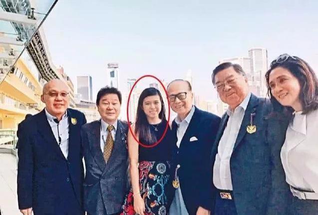 李泽楷|身家290亿的李泽楷，28岁女友被吐槽，为何54岁还不结婚？