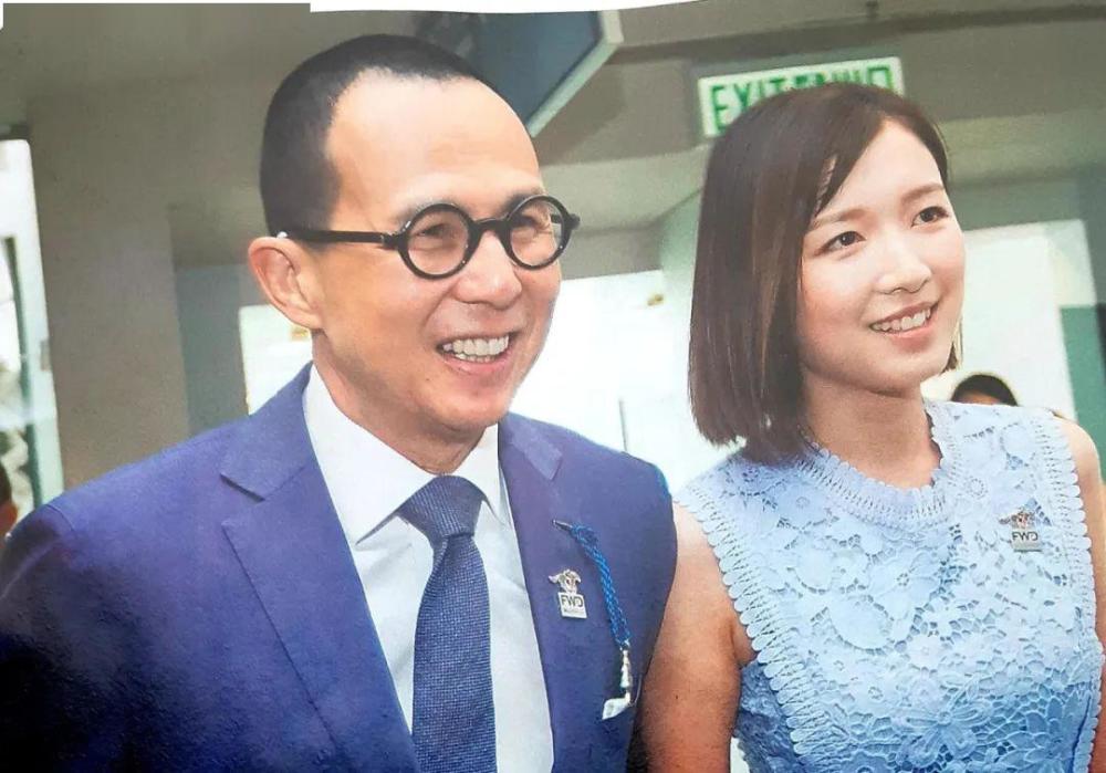 李泽楷|身家290亿的李泽楷，28岁女友被吐槽，为何54岁还不结婚？