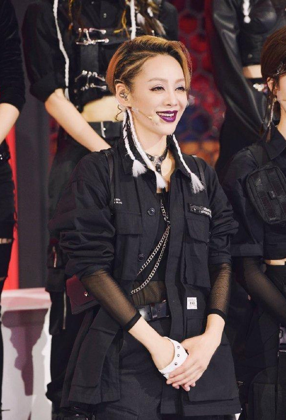 宁静|“双料影后”宁静又拿下出道第1名，真的只是老天爷赏饭吃吗？