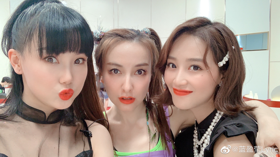 蓝盈莹|蓝盈莹成团夜口碑逆转，网友：太心疼了！