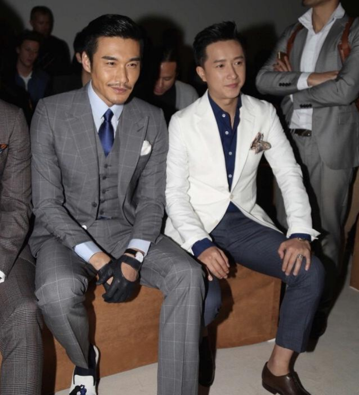 明星最好不要和胡兵合照,不然会输得很惨,贝克汉姆也吃过亏