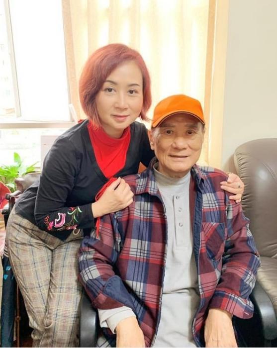 谭炳文|又一老戏骨患癌去世，女儿带遗物离开医院，好友曝光最后短信内容