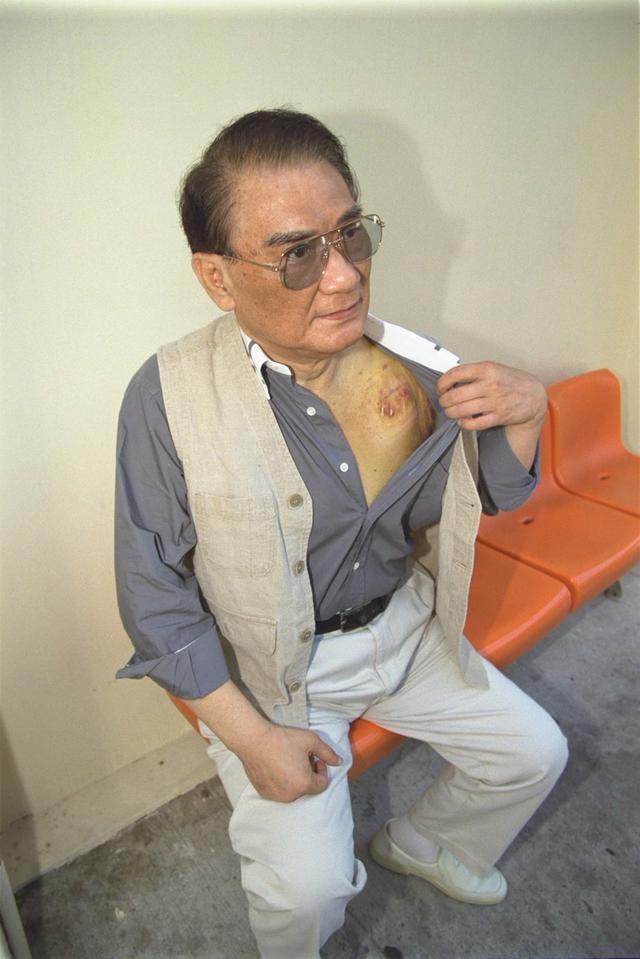 谭炳文|又一老戏骨患癌去世，女儿带遗物离开医院，好友曝光最后短信内容