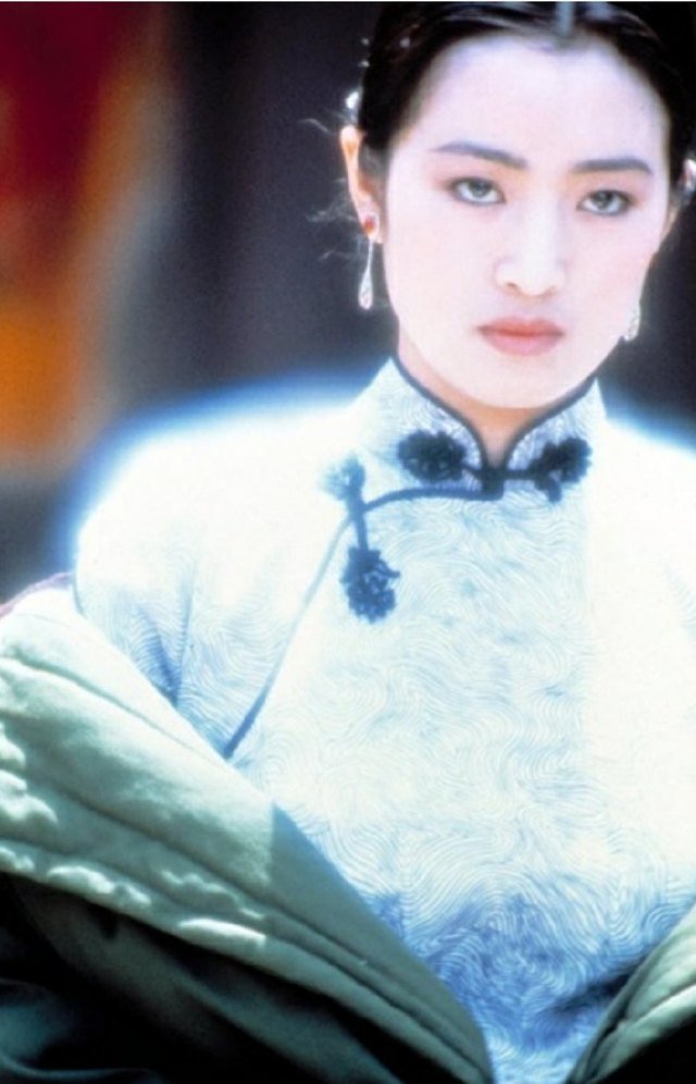 鹿晗|什么才叫真男人？鹿晗正当红官宣恋情，这种勇气娱乐圈少有！