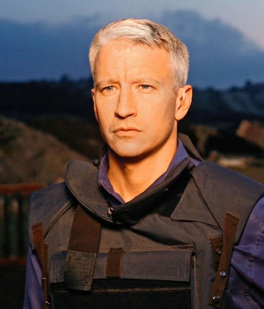 53岁银狐主持人andersoncooper你可以吗