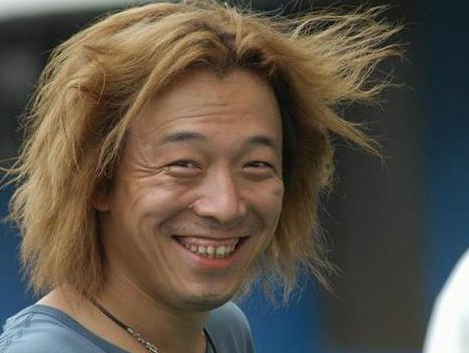 他曾被嘲长的磕碜,却凭实力成为影帝,林志玲都为他倾心