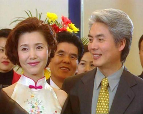 姜黎黎|66岁姜黎黎：凭《红牡丹》大火，曾身患肿瘤，如今幸福得让人眼红