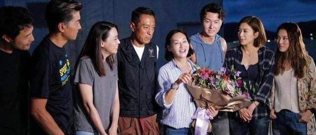 tvb|胡杏儿抛弃捧红自己的娘家TVB，反骨倒戈帮对家电视台争收视