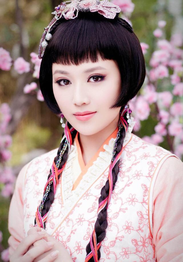 琉璃的紫狐这么厉害拿过金鹰视后吴谨言钟楚曦给她作过配