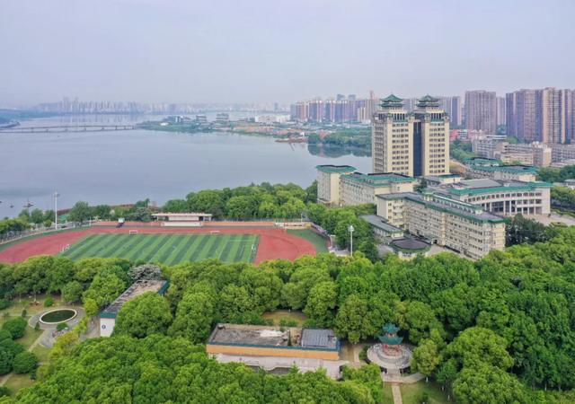 湖北一流大學,中南民族大學2020年本科錄取分數線發佈_騰訊新聞