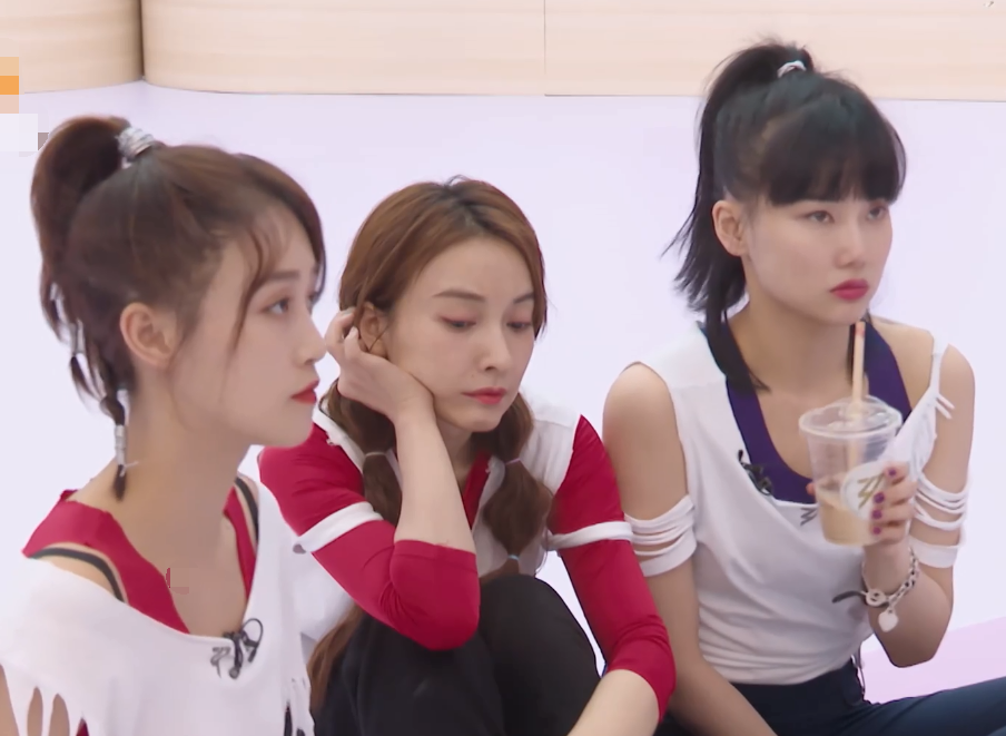 蓝盈莹|蓝盈莹被黑得这么惨，为何只能陪跑？