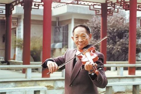 袁隆平|90岁袁隆平：你们吃饱了，我也变老了