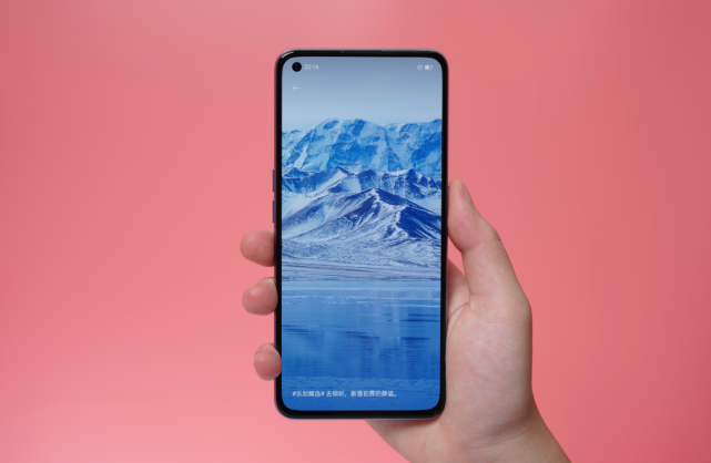 红米k30至尊版缺货别生气,真我x7 pro更出众,轻薄旗舰不二选择