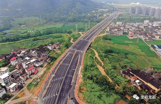 赞龙岩这条快速通道建成后受益30万人