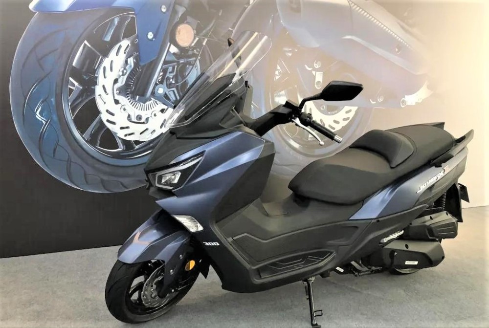 三阳joymax z300换新上市 外观配置双升级 售价29,800元