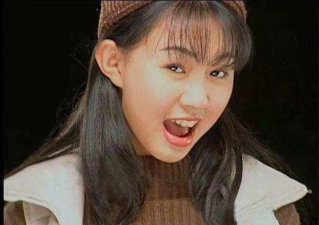 90后的童年女神爆红后被去世卓依婷这些年都经历了什么