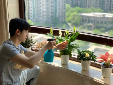 赵丽颖|9岁出道演皇帝，26岁搭档赵丽颖爆红，如今他却成了“烂片王”