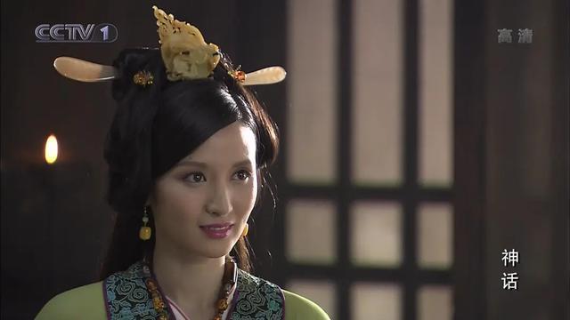 王霏霏|芒果台不让王霏霏和孟佳成团，江苏台却让她们合体，CP粉有福了