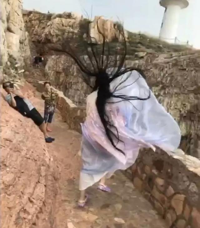 汉服|都说汉服自带仙气，为啥我看到的都“妖气十足”？充满廉价感