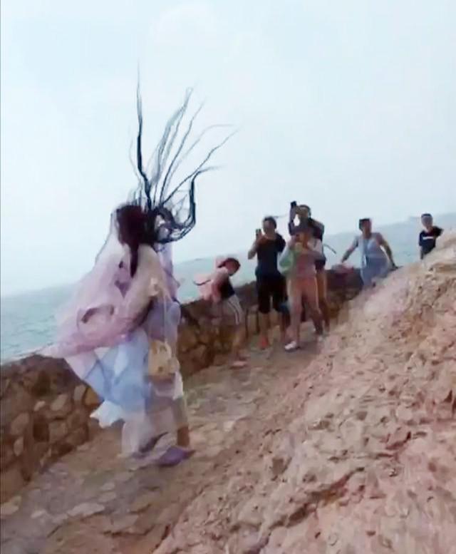 汉服|都说汉服自带仙气，为啥我看到的都“妖气十足”？充满廉价感