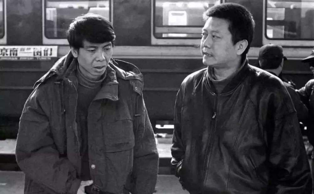 冯小刚|冯小刚二婚娶了徐帆后，前妻张娣过得怎么样了？