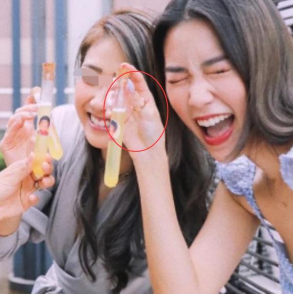 高以翔|高以翔女友庆24岁生日，重回第一次约会餐厅，是真爱还是炒作？