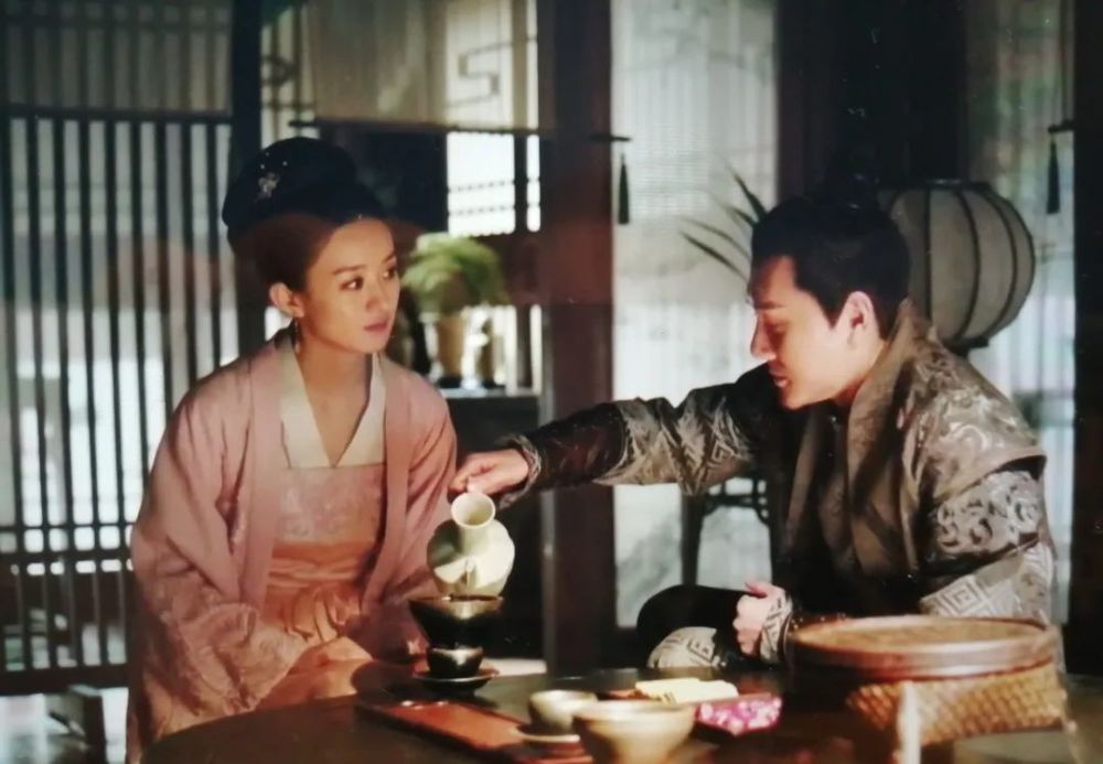 建盏|建盏重金属含量那么高，拿来喝茶会中毒吗？