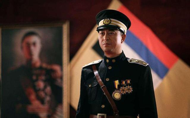 谍战剧|柳云龙、张嘉译和靳东，谁是谍战剧主演“第一人”？