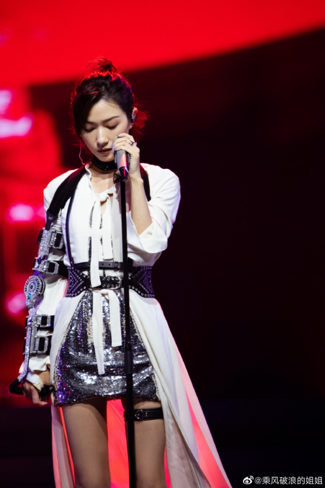 浪姐|《浪姐》第二季嘉宾名单被曝，赵丽颖不意外，她真的会来？