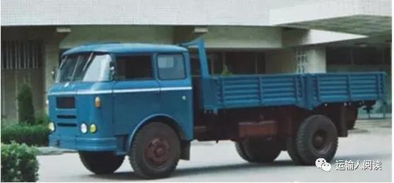 时光荏苒,在黄河jn150试制成功60年之后,中国重汽融合国际国内先进