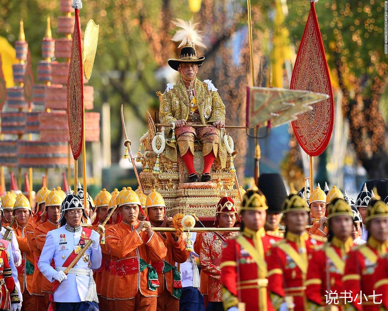 苏提达|爱穿小背心的国王，喜迎贵妃千里寻夫，王后苏提达如何还能睡得着