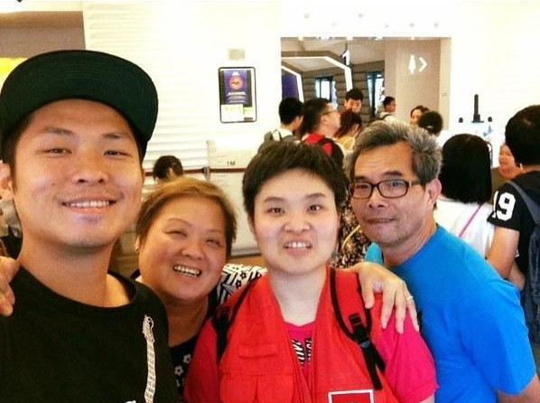tvb绿叶|10年TVB绿叶成御用变态佬，姐姐是残障人士，兼职开货车养家