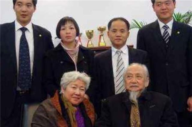 古籍|学术界红极一时的国学大师，没有任何真本事，靠拼凑古籍出名