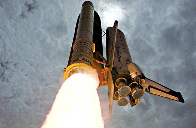 航天器|国产空天飞行器在轨仅两天就落地，是落后吗？后来居上势不可挡