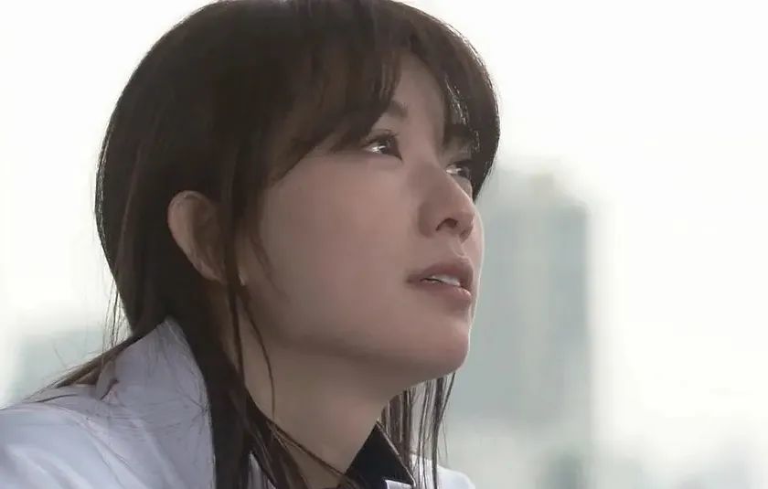 林志玲|46岁林志玲婚后样貌大变，竟被群嘲油腻？网友：完全认不出来…