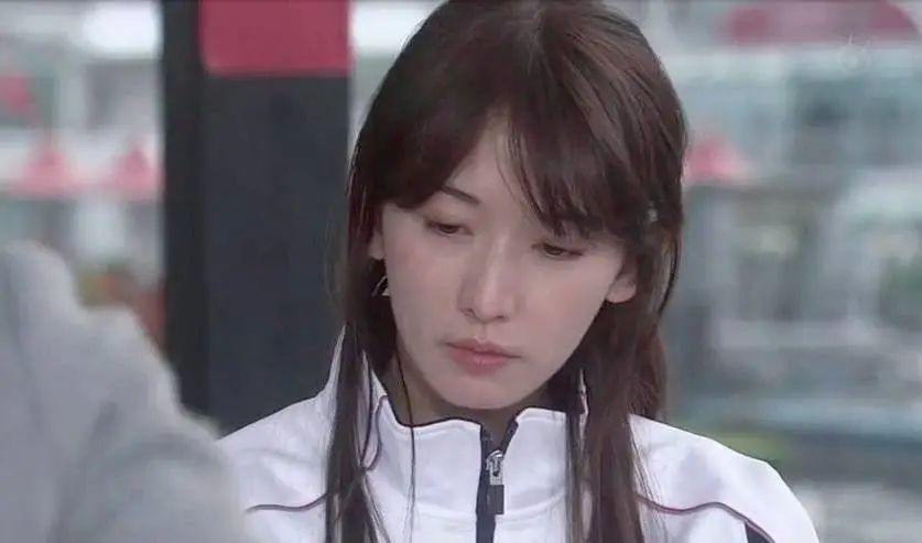 林志玲|46岁林志玲婚后样貌大变，竟被群嘲油腻？网友：完全认不出来…