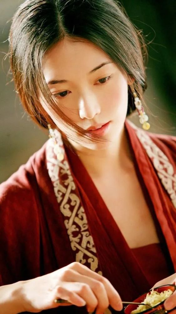 林志玲|46岁林志玲婚后样貌大变，竟被群嘲油腻？网友：完全认不出来…