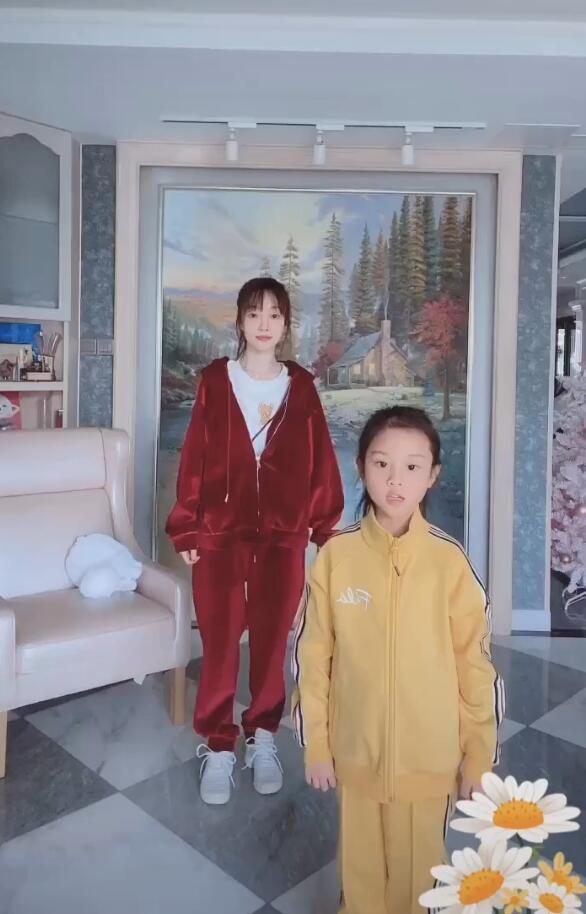 李小璐|情断？PGone数日发文心情悲伤，李小璐晒视频泪眼汪汪：爱是会消失的