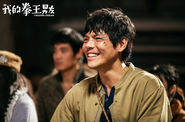 郭碧婷|向佐返台后公开露面，发表获奖感言特意提到郭碧婷与孩子，透露孩子即将出生