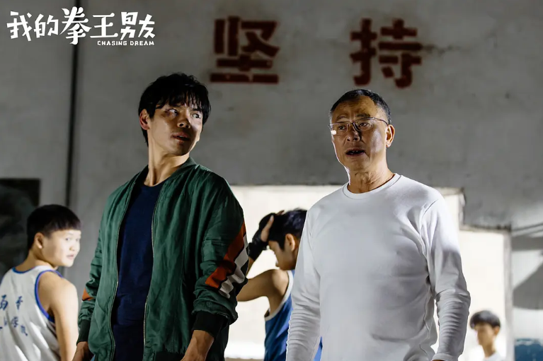 郭碧婷|向佐返台后公开露面，发表获奖感言特意提到郭碧婷与孩子，透露孩子即将出生