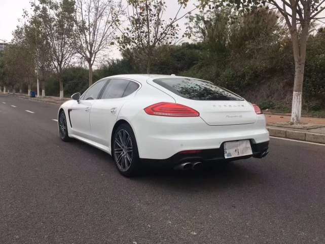 16年保时捷帕拉梅拉售价44万加长行政版实表1万3超极品