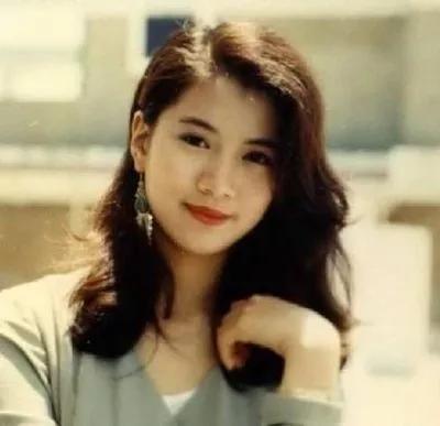 谢嘉怡|港姐50年，从赵雅芝到谢嘉怡，美丽依旧热度不减