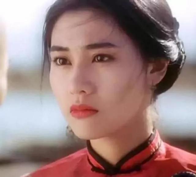 谢嘉怡|港姐50年，从赵雅芝到谢嘉怡，美丽依旧热度不减