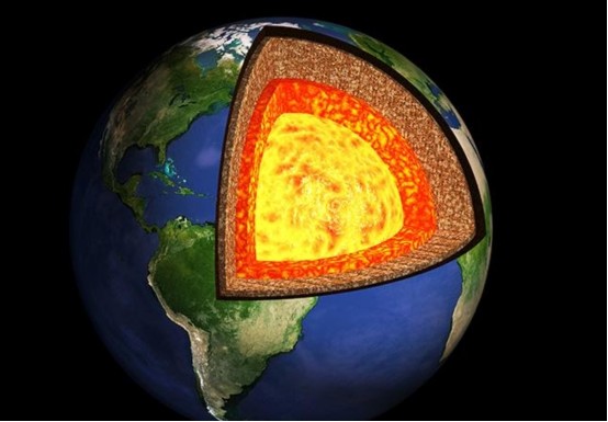 内核年龄仅为10亿岁,远比46亿岁年轻多了_腾讯新闻