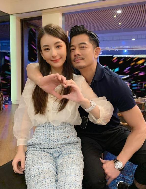 郭富城|郭富城变了！方媛经历天王嫂培训风波后，夫妻频繁秀恩爱惹争议
